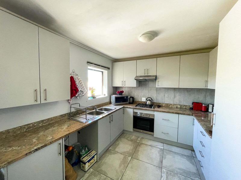 2 Bedroom Property for Sale in Reebok Western Cape